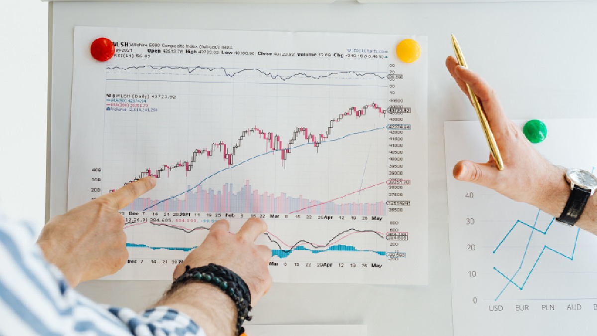 Index Funds vs Active Funds: Which Mutual Fund Strategy Is Best?