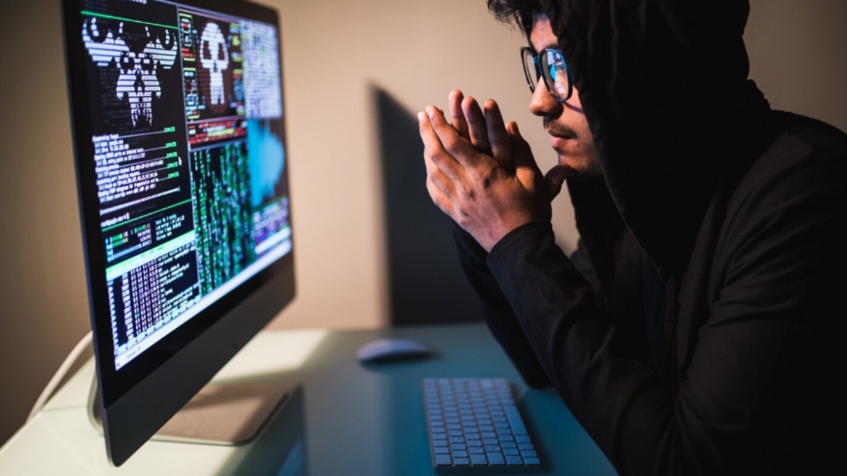 Cybercrime and Online Safety: How to Protect Yourself in the Digital Age