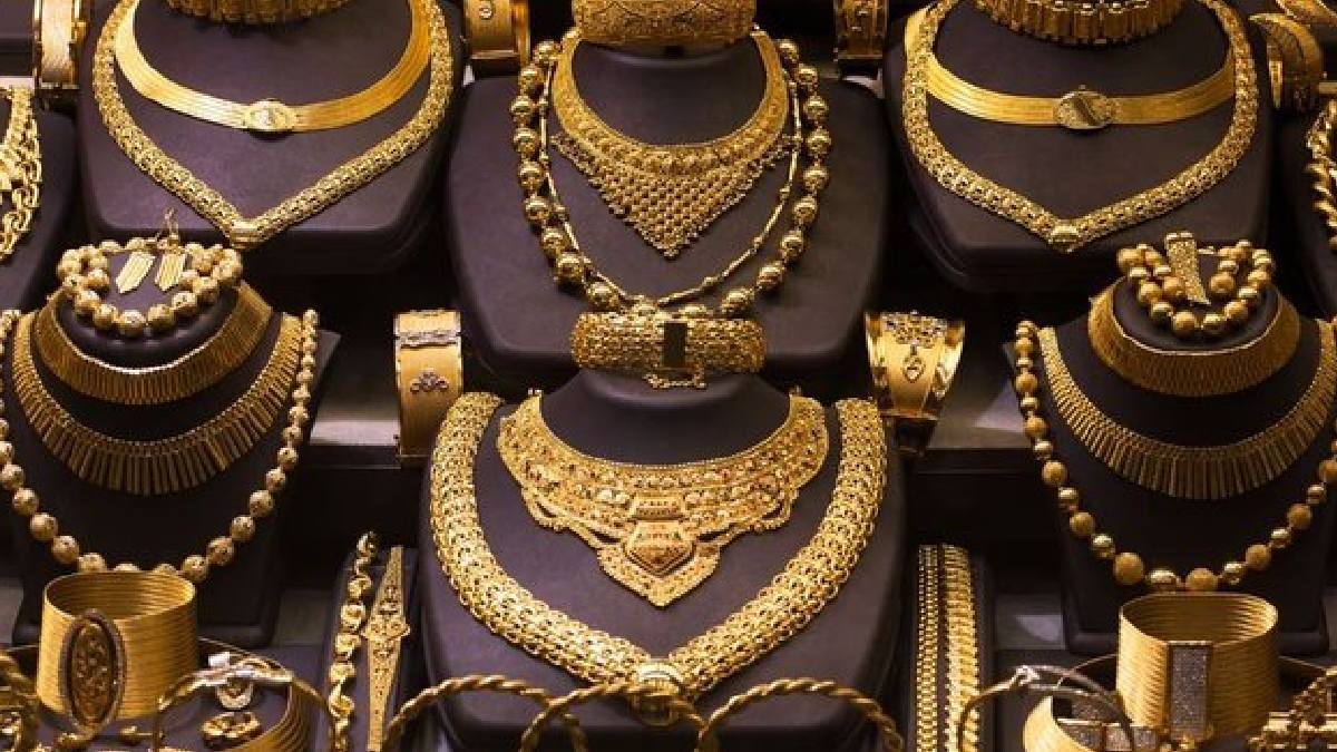 Gold Prices Explained: The Biggest Factors Behind Every Rise and Fall