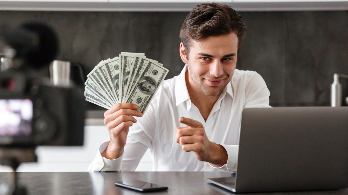 10 Best Side Hustle Ideas to Earn Extra Income in 2026