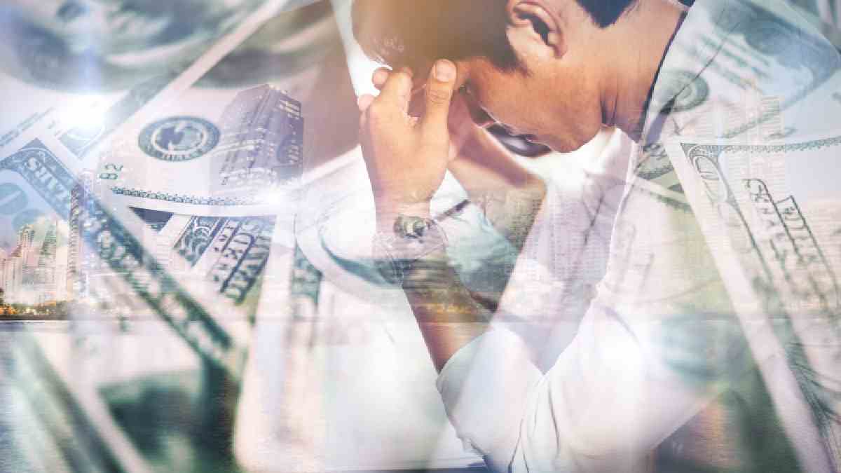 Common Financial Mistakes Young People Make That Can Cost Their Future