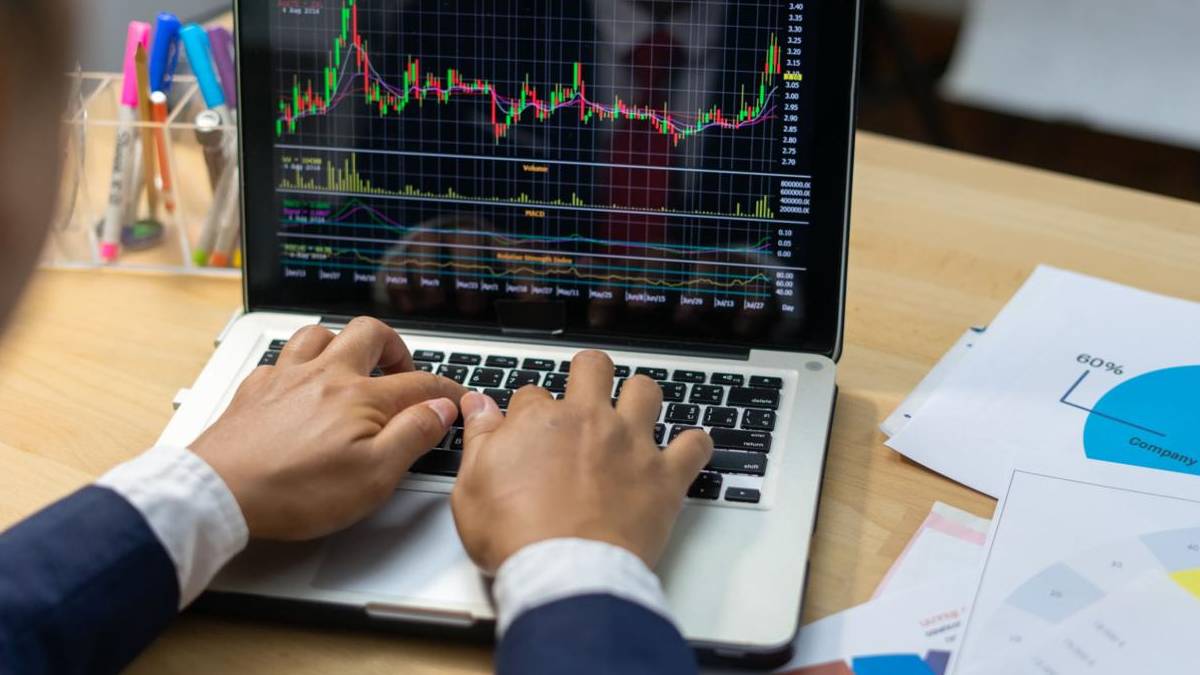 IPO Investing Explained: Benefits, Risks & Smart Strategies Before You Invest