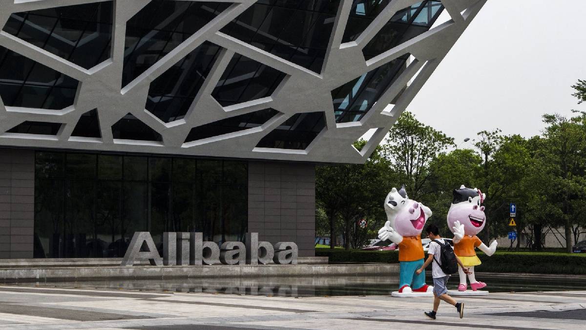 Alibaba Earnings: EPS Misses Estimates, Revenue Beats Forecasts