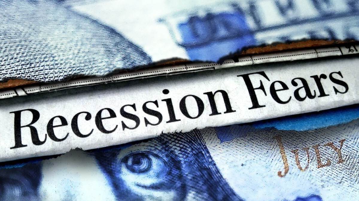 Recession Explained: What It Means, Why It Happens, and How to Protect Your Finances