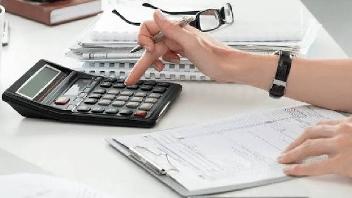 Struggling With Loan EMIs; 10 Smart Tips to Reduce Debt and Take Control of Your Finances