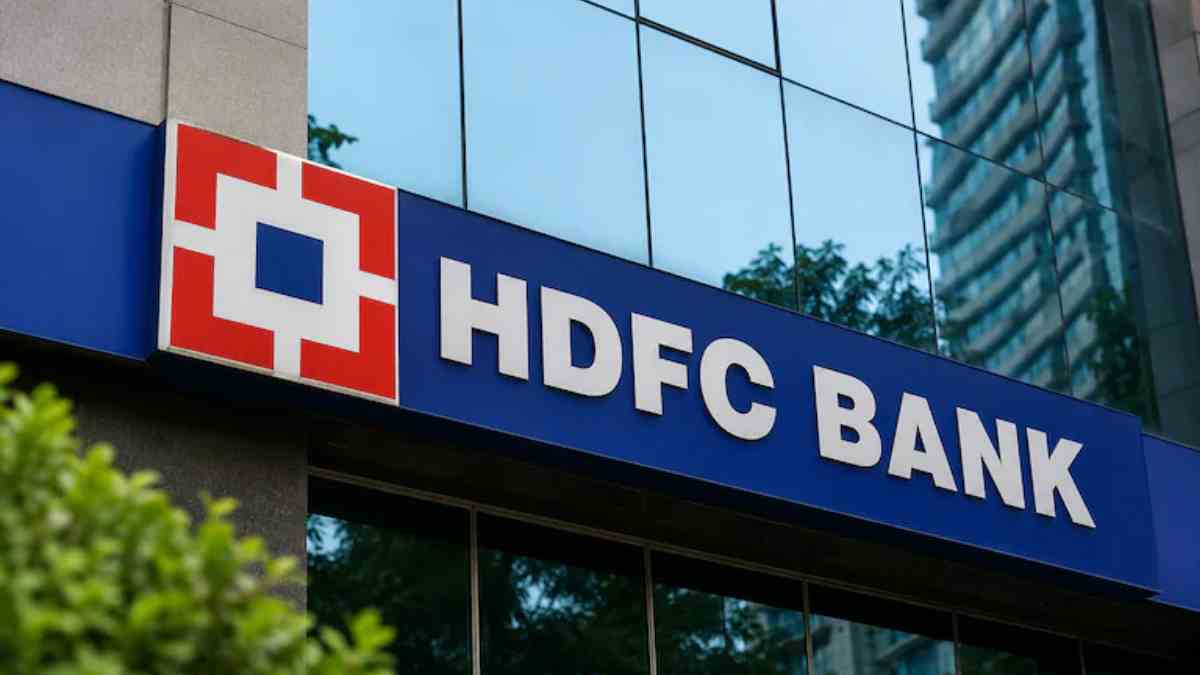 HDFC Bank Fines CEO, CFO ₹1 Lakh Each After Internal MSRDC Probe Finds 'Business Overreach'