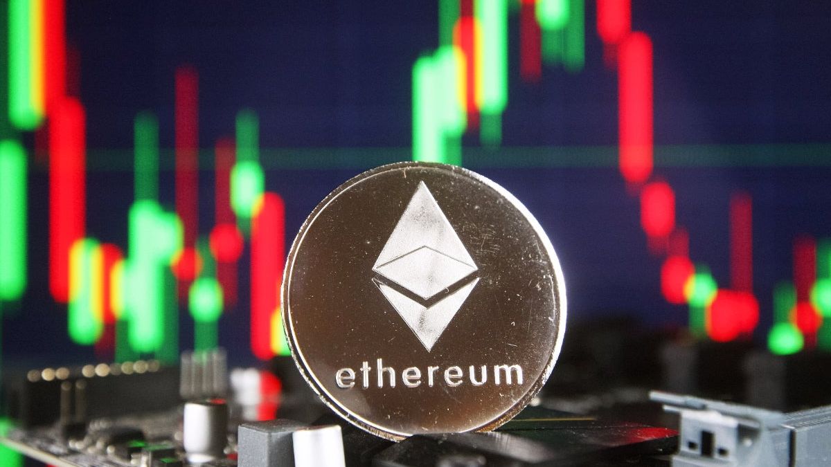 Ethereum Crashes Below $2,000, Prediction Markets See $1,500 Risk